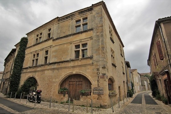 Saint-Macaire
